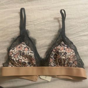 bnwt floral and lace bralette